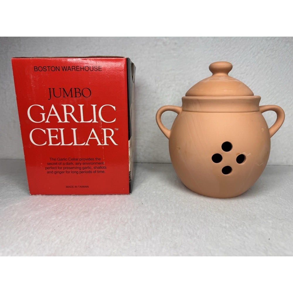 Terracotta Garlic Keeper with Lid & Handles Boston Warehouse